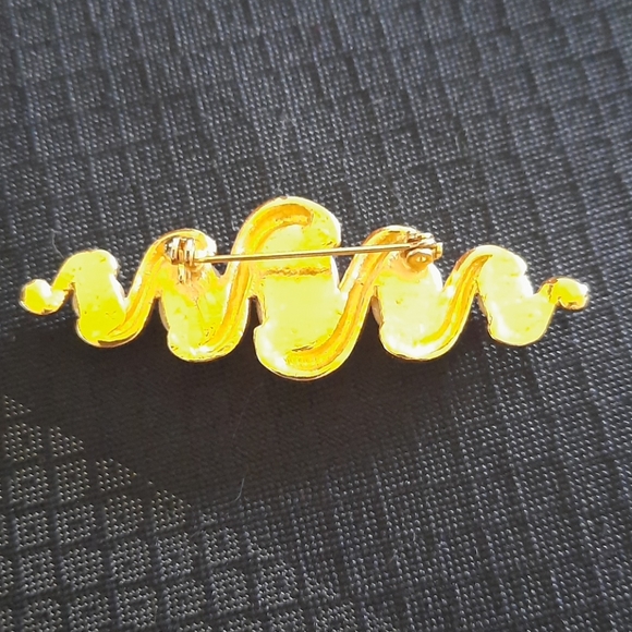 Simulated Peral Pin - Picture 3 of 3